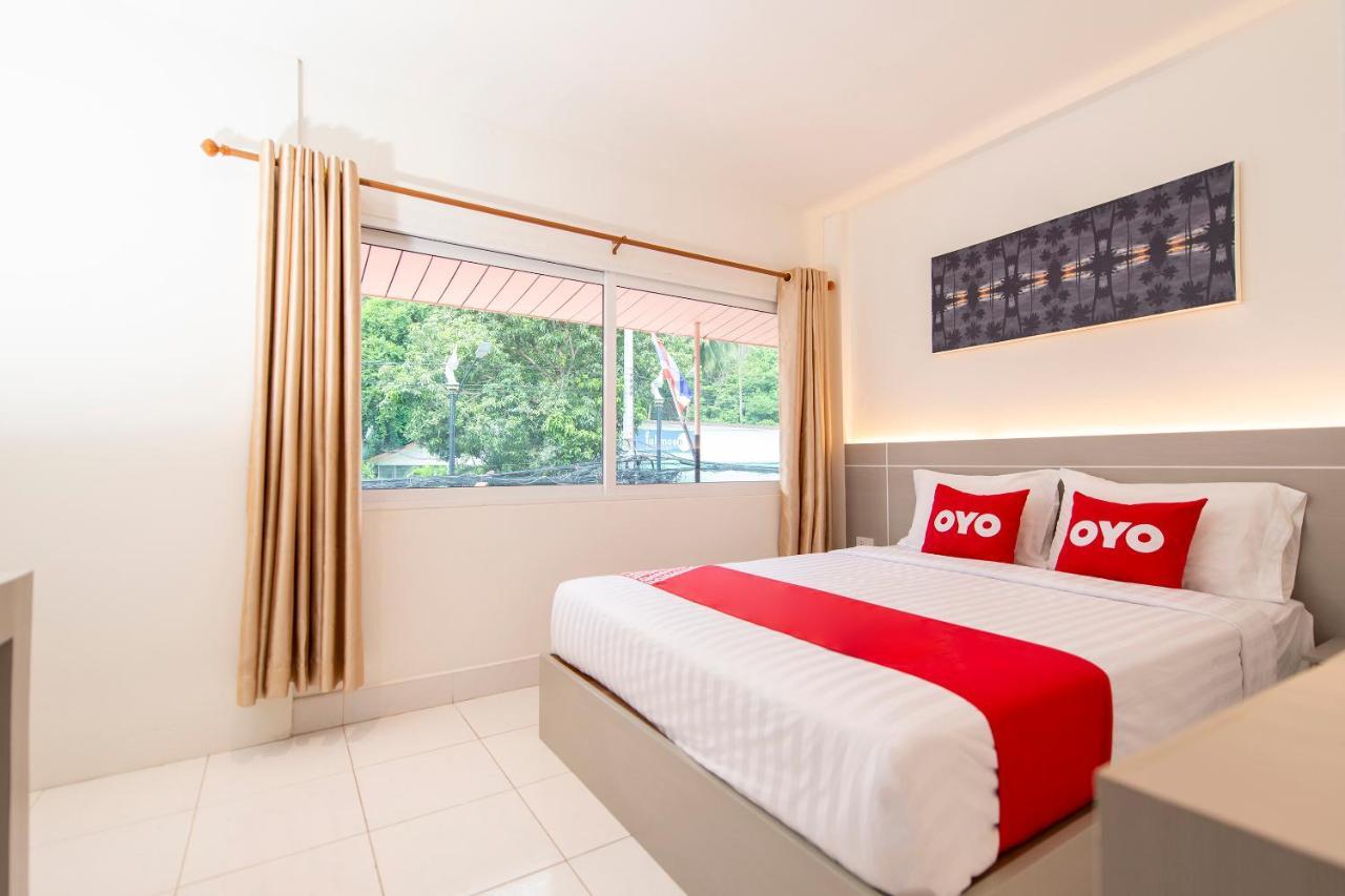 Oyo 328 Onion House Hotel Kata Beach  Exterior foto