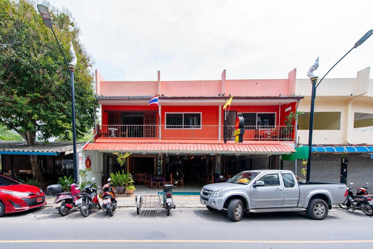 Oyo 328 Onion House Hotel Kata Beach  Exterior foto