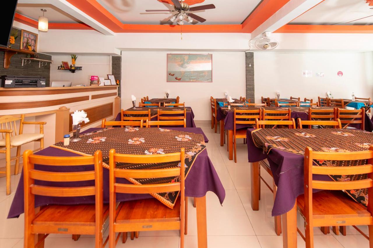 Oyo 328 Onion House Hotel Kata Beach  Exterior foto